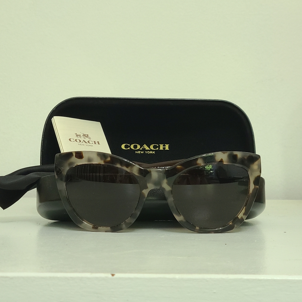 Coach oversized cateye sunglasses